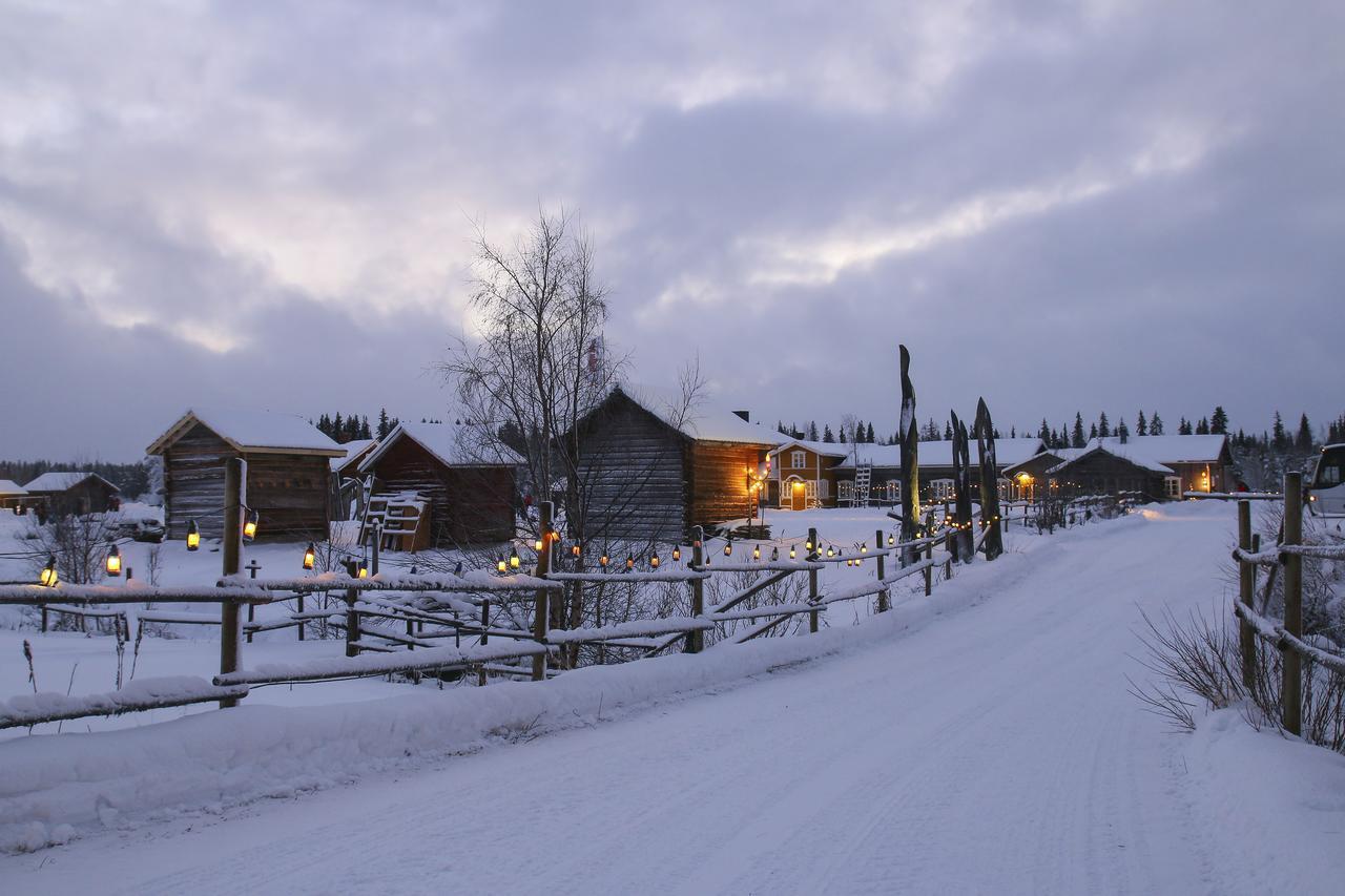 Elves Village Hotel Köngäs Eksteriør bilde